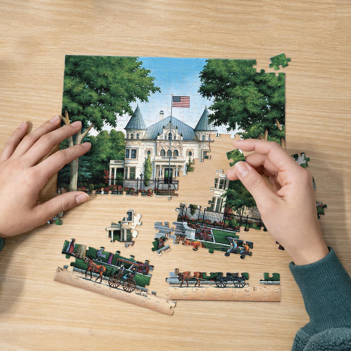 Governor's Mansion | 210 Piece Personal Puzzle