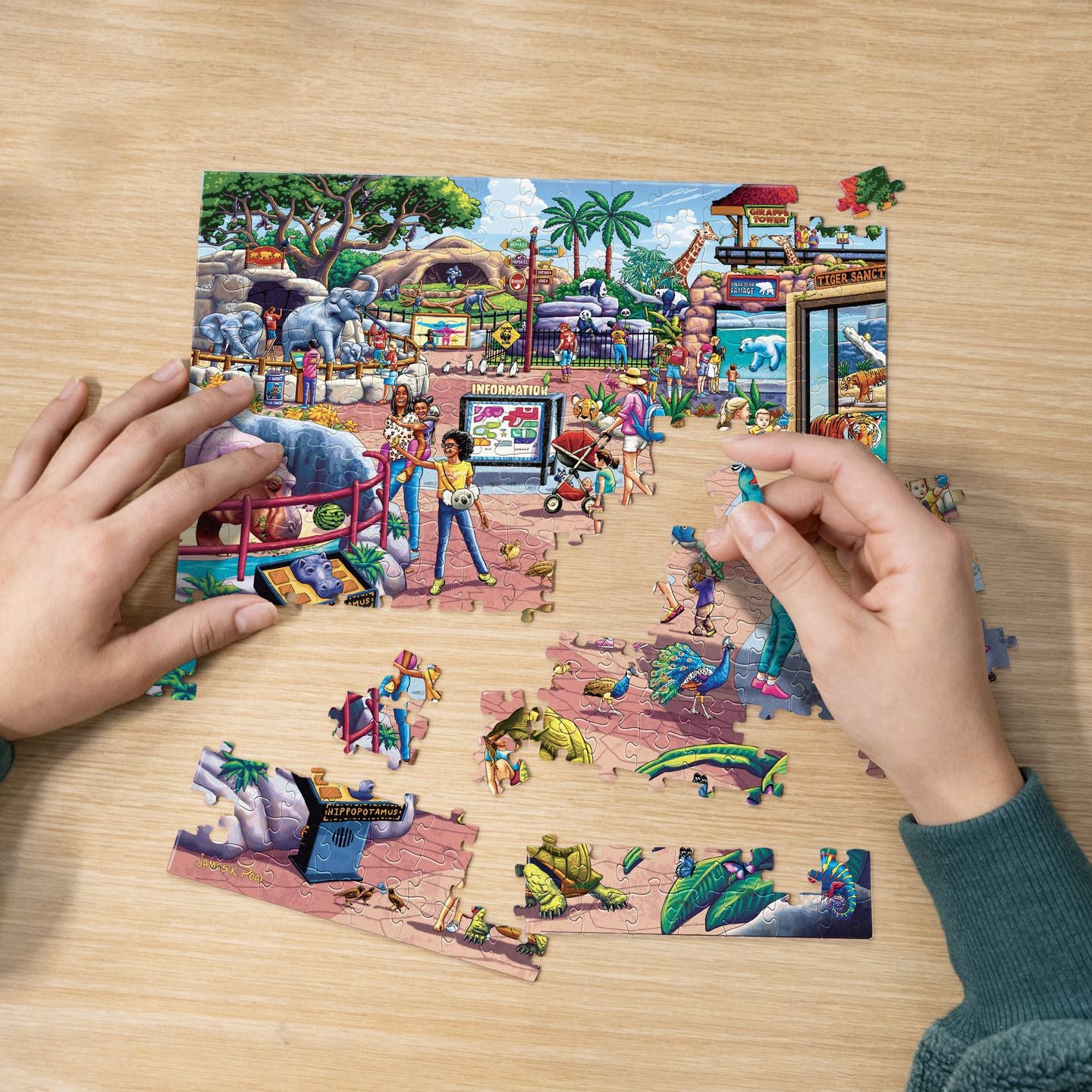 The Zoo | 210 Piece Personal Puzzle