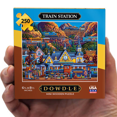 Train Station - Mini Puzzle - 250 Piece